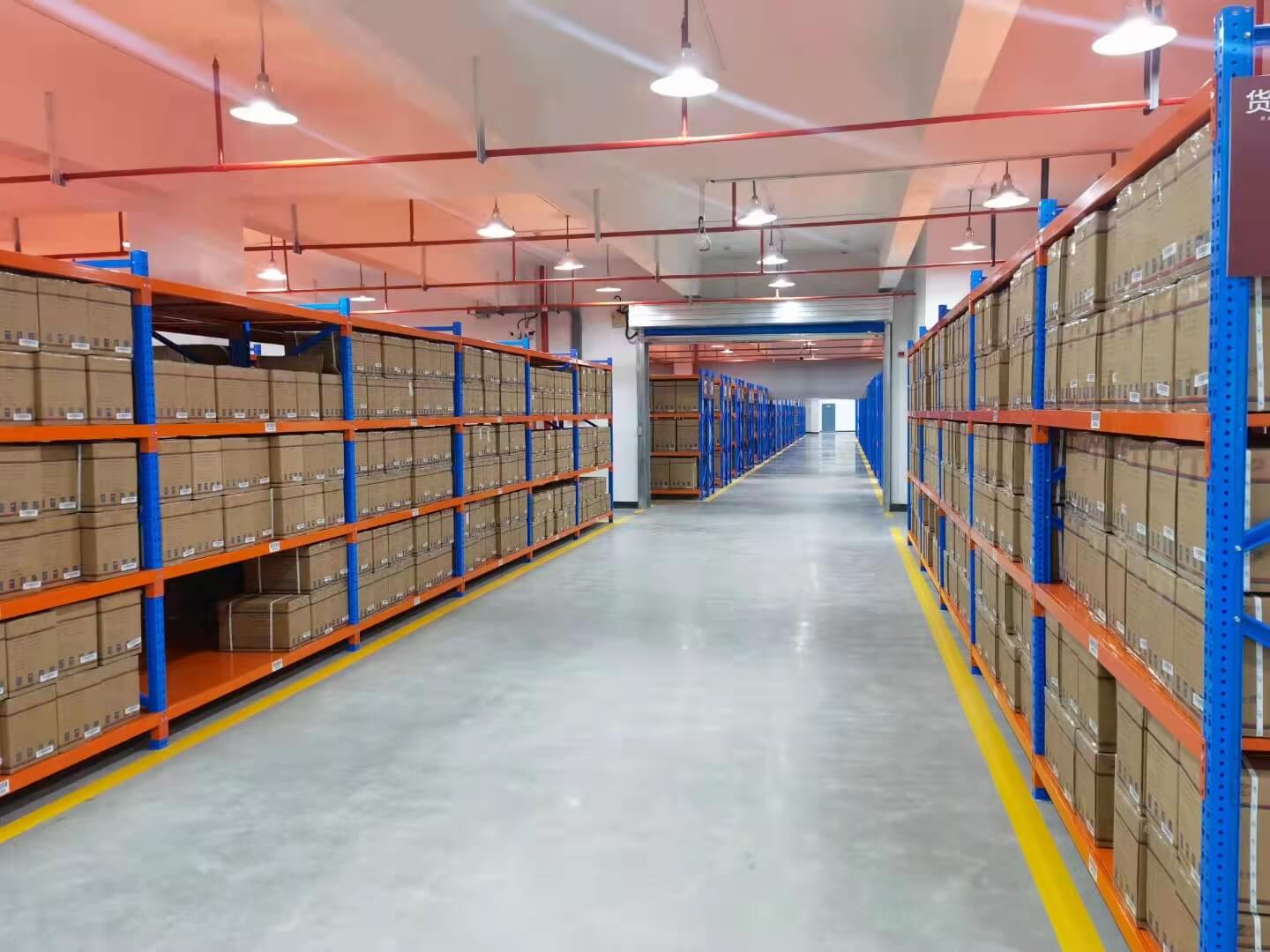 warehouse storage racking