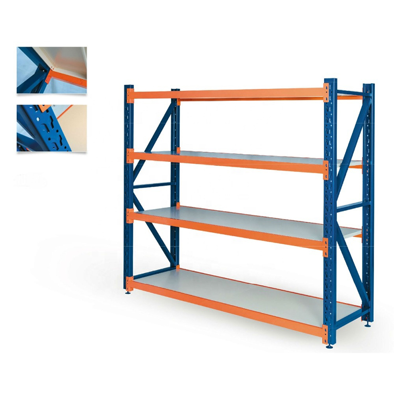 Sito di installazione di scaffali metallici