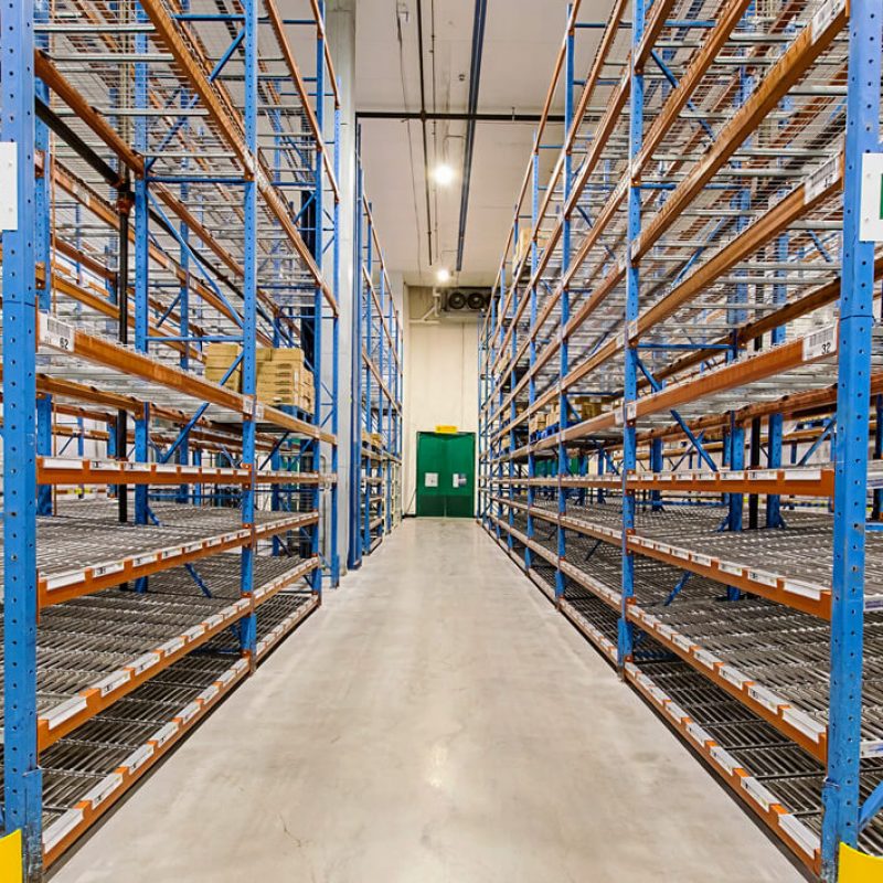 Scopri i vantaggi delle scaffalature portapallet