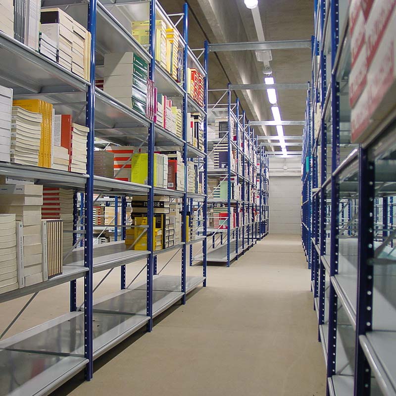 Come prolungare la durata degli scaffali di stoccaggio